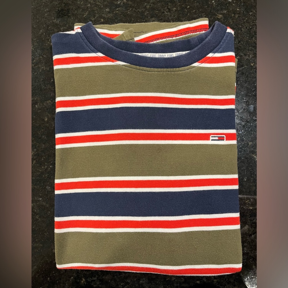 Tommy Hilfiger Men’s Striped Shirt